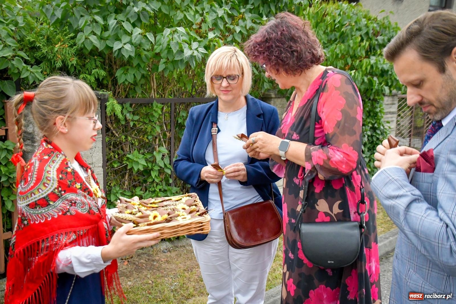 Zdjęcie w galerii na portalu naszraciborz.pl: Dożynki w Nędzy – święto plonów z muzyką i tańcem na bis! wiadomości z regionu