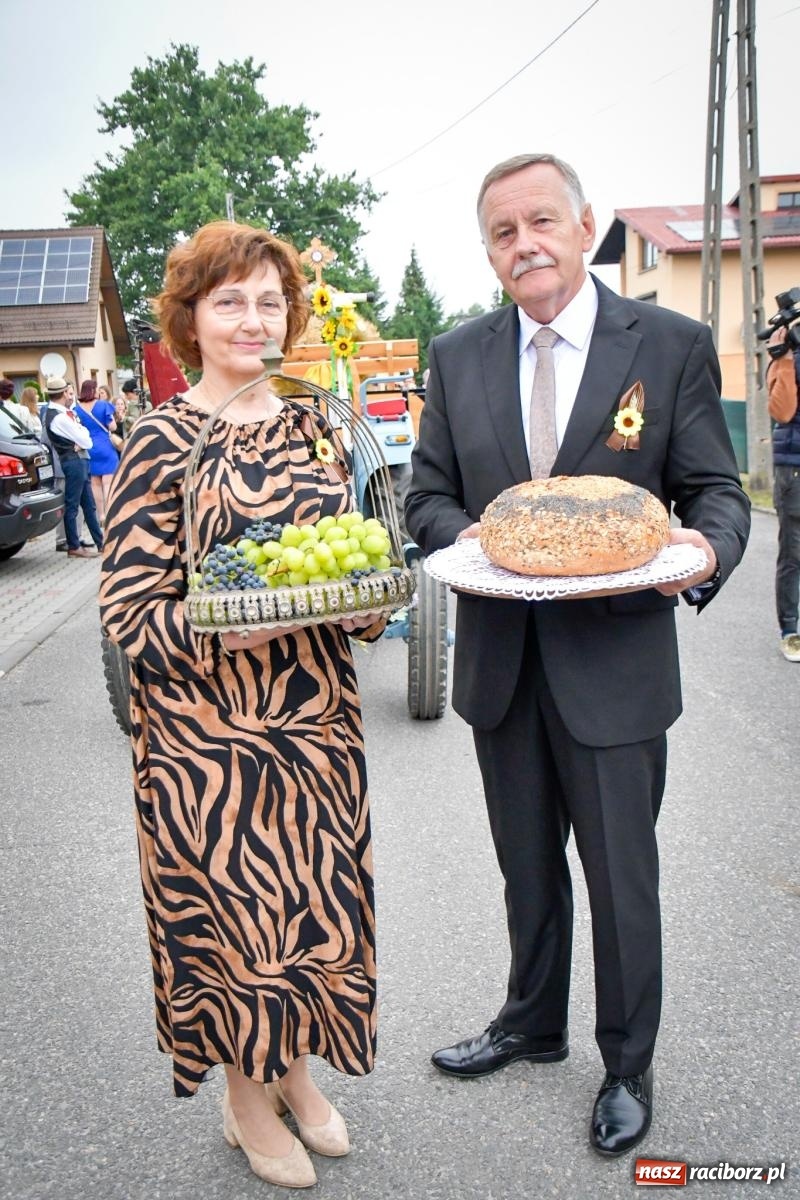 Zdjęcie w galerii na portalu naszraciborz.pl: Dożynki w Nędzy – święto plonów z muzyką i tańcem na bis! wiadomości z regionu