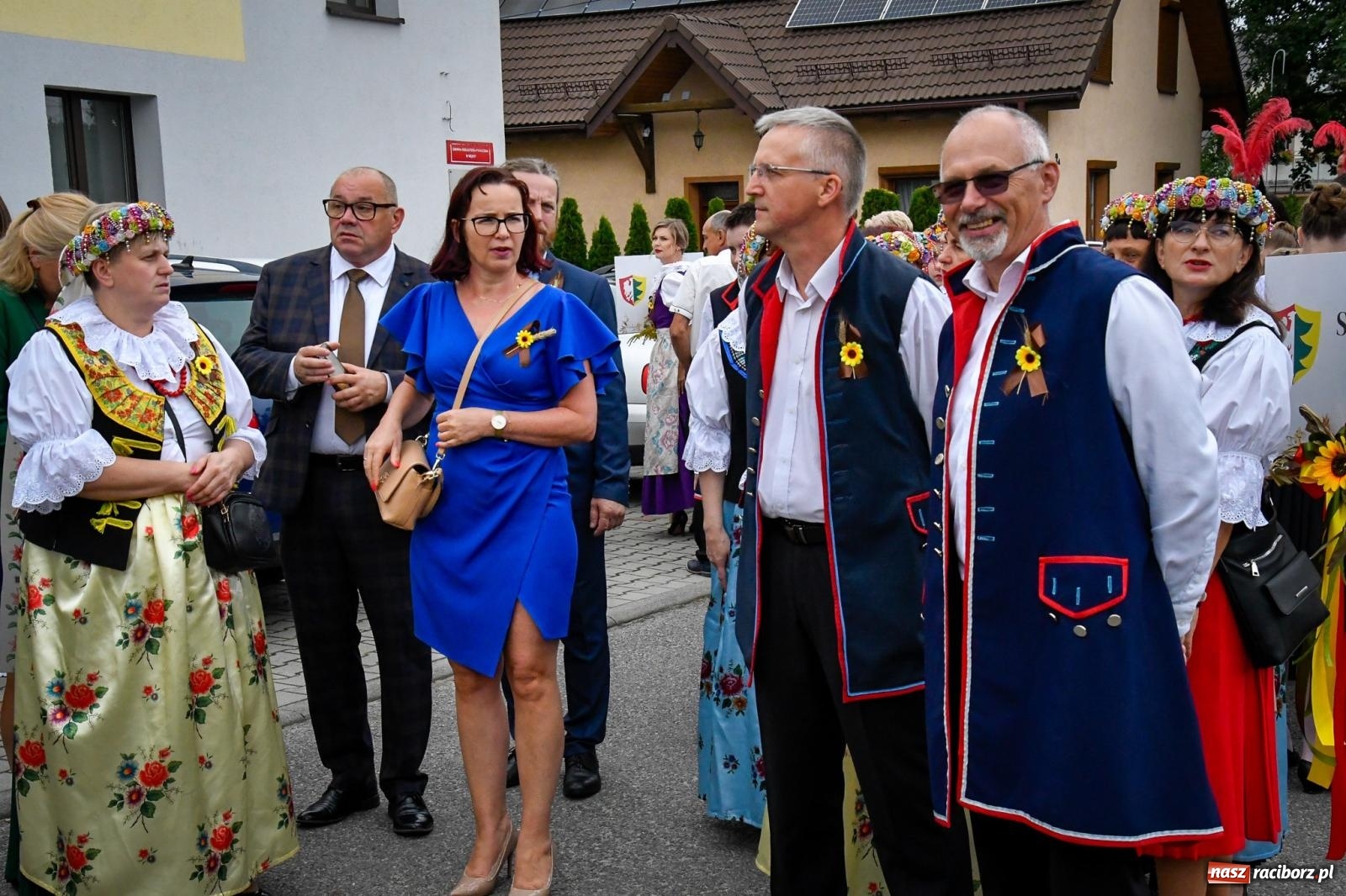 Zdjęcie w galerii na portalu naszraciborz.pl: Dożynki w Nędzy – święto plonów z muzyką i tańcem na bis! wiadomości z regionu