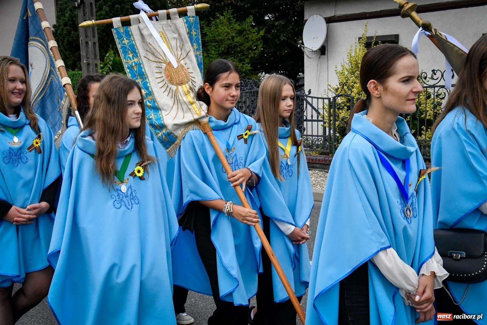 Zdjęcie w galerii na portalu naszraciborz.pl: Dożynki w Nędzy – święto plonów z muzyką i tańcem na bis! wiadomości z regionu