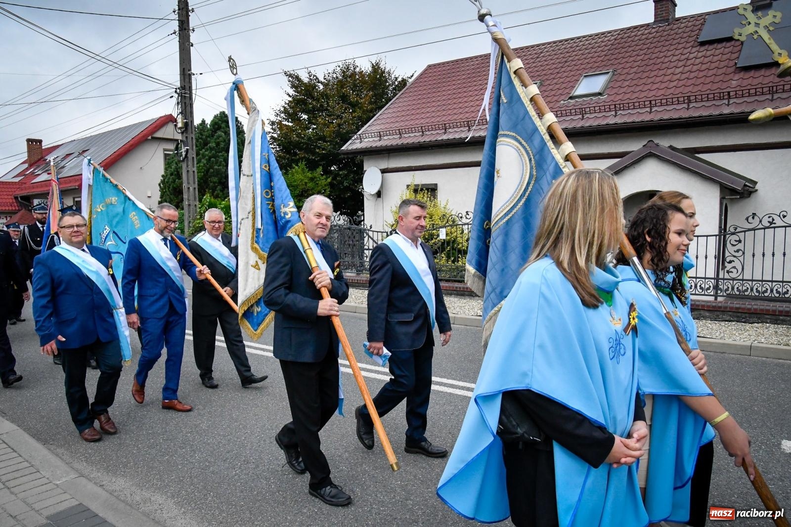 Zdjęcie w galerii na portalu naszraciborz.pl: Dożynki w Nędzy – święto plonów z muzyką i tańcem na bis! wiadomości z regionu