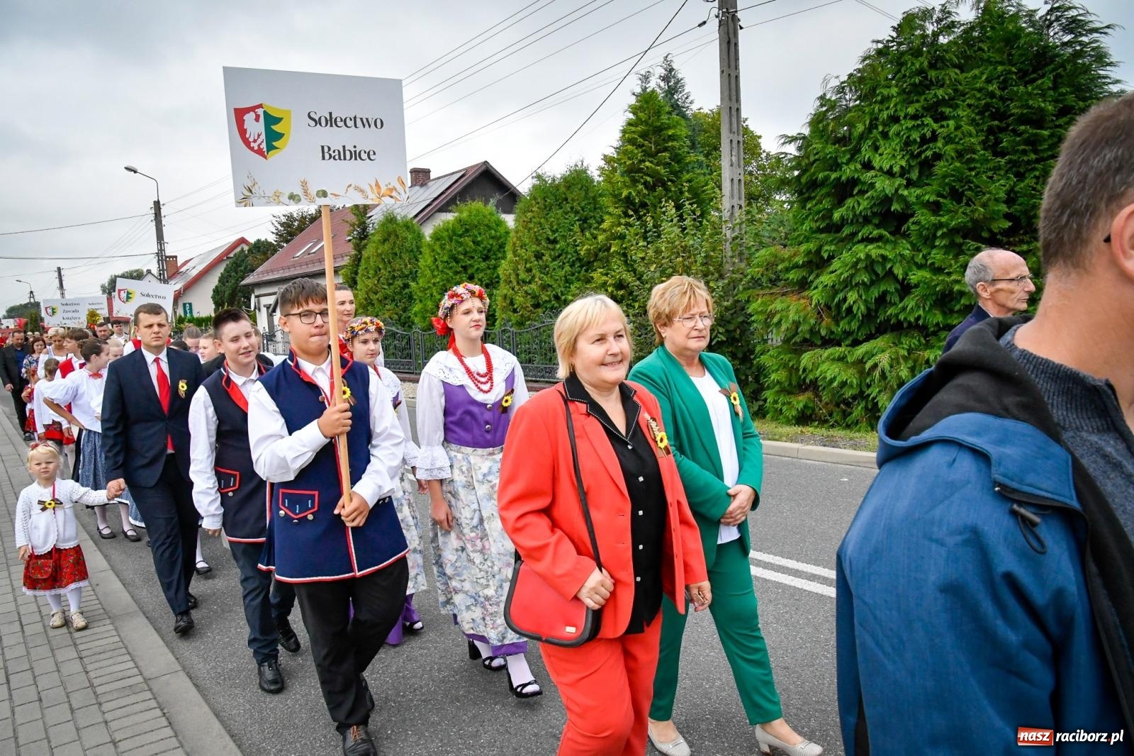 Zdjęcie w galerii na portalu naszraciborz.pl: Dożynki w Nędzy – święto plonów z muzyką i tańcem na bis! wiadomości z regionu