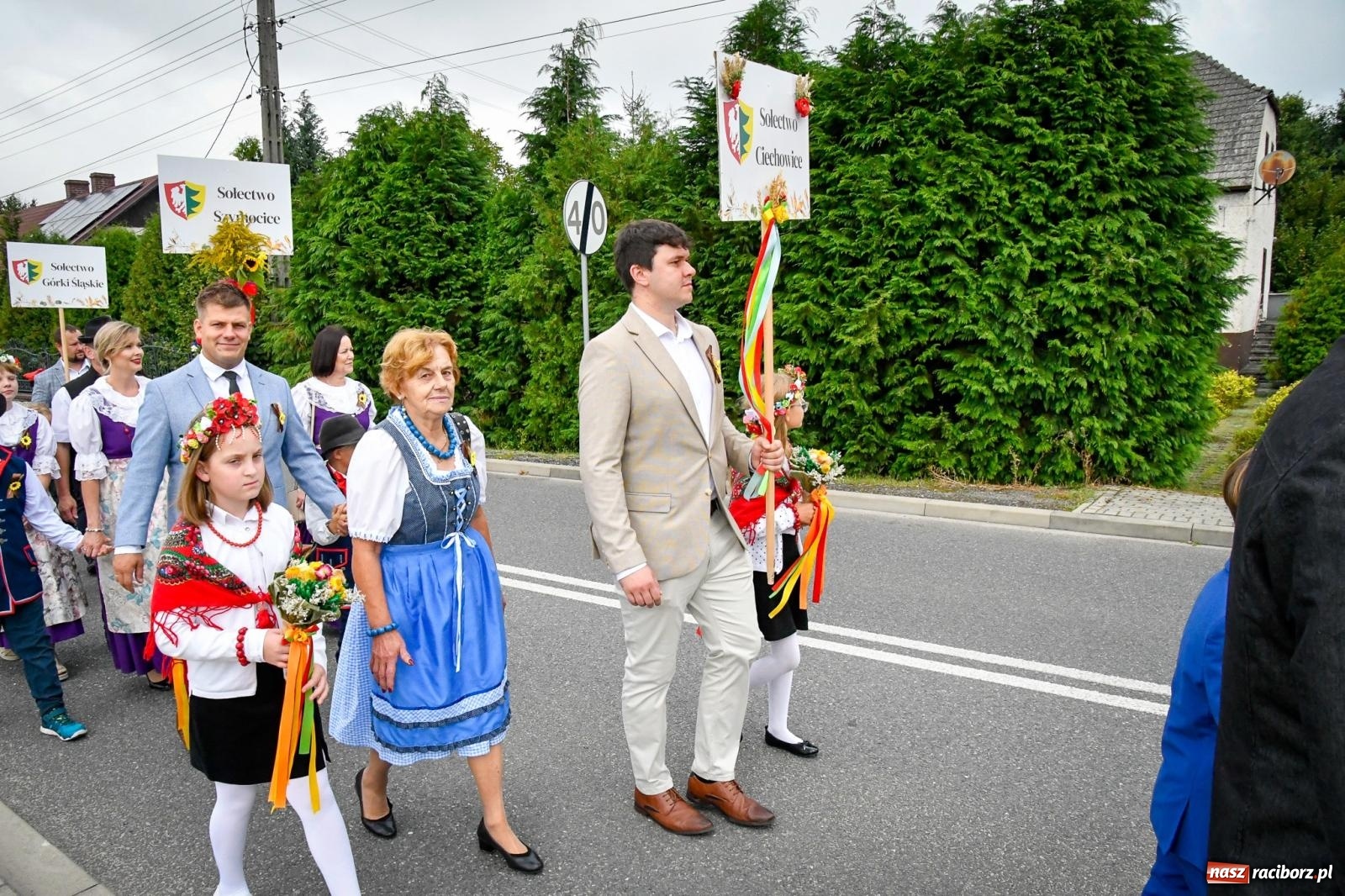 Zdjęcie w galerii na portalu naszraciborz.pl: Dożynki w Nędzy – święto plonów z muzyką i tańcem na bis! wiadomości z regionu
