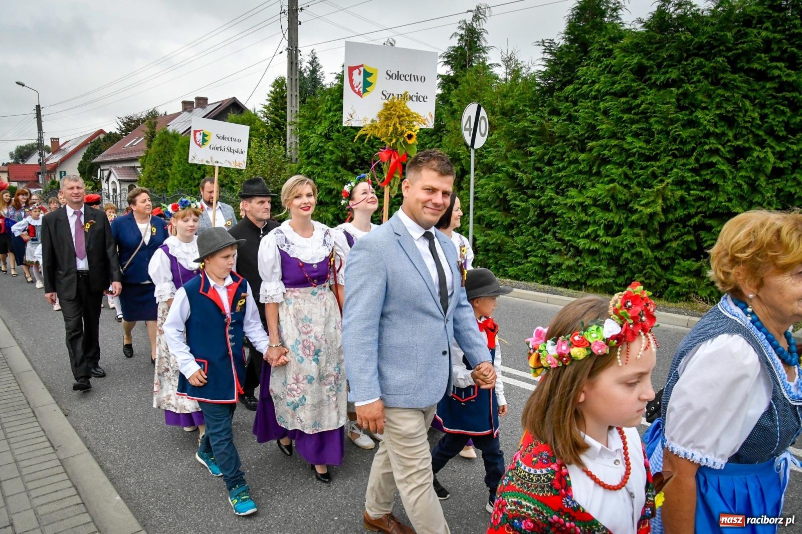 Zdjęcie w galerii na portalu naszraciborz.pl: Dożynki w Nędzy – święto plonów z muzyką i tańcem na bis! wiadomości z regionu
