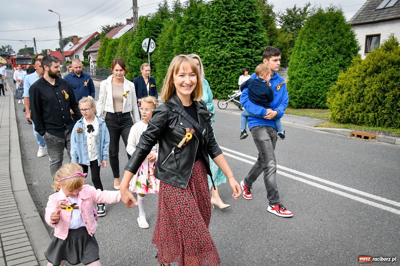 Zdjęcie w galerii na portalu naszraciborz.pl: Dożynki w Nędzy – święto plonów z muzyką i tańcem na bis! wiadomości z regionu
