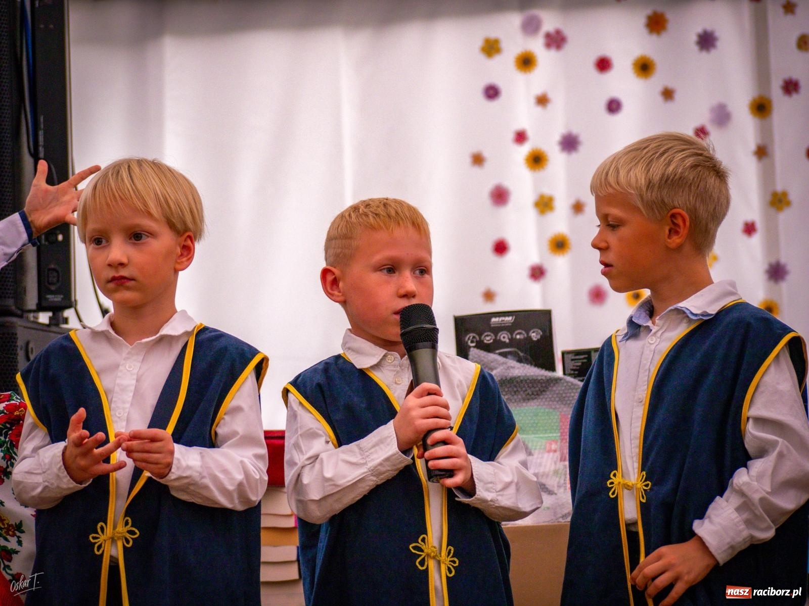 Zdjęcie w galerii na portalu naszraciborz.pl: Dożynki w Nędzy – święto plonów z muzyką i tańcem na bis! wiadomości z regionu