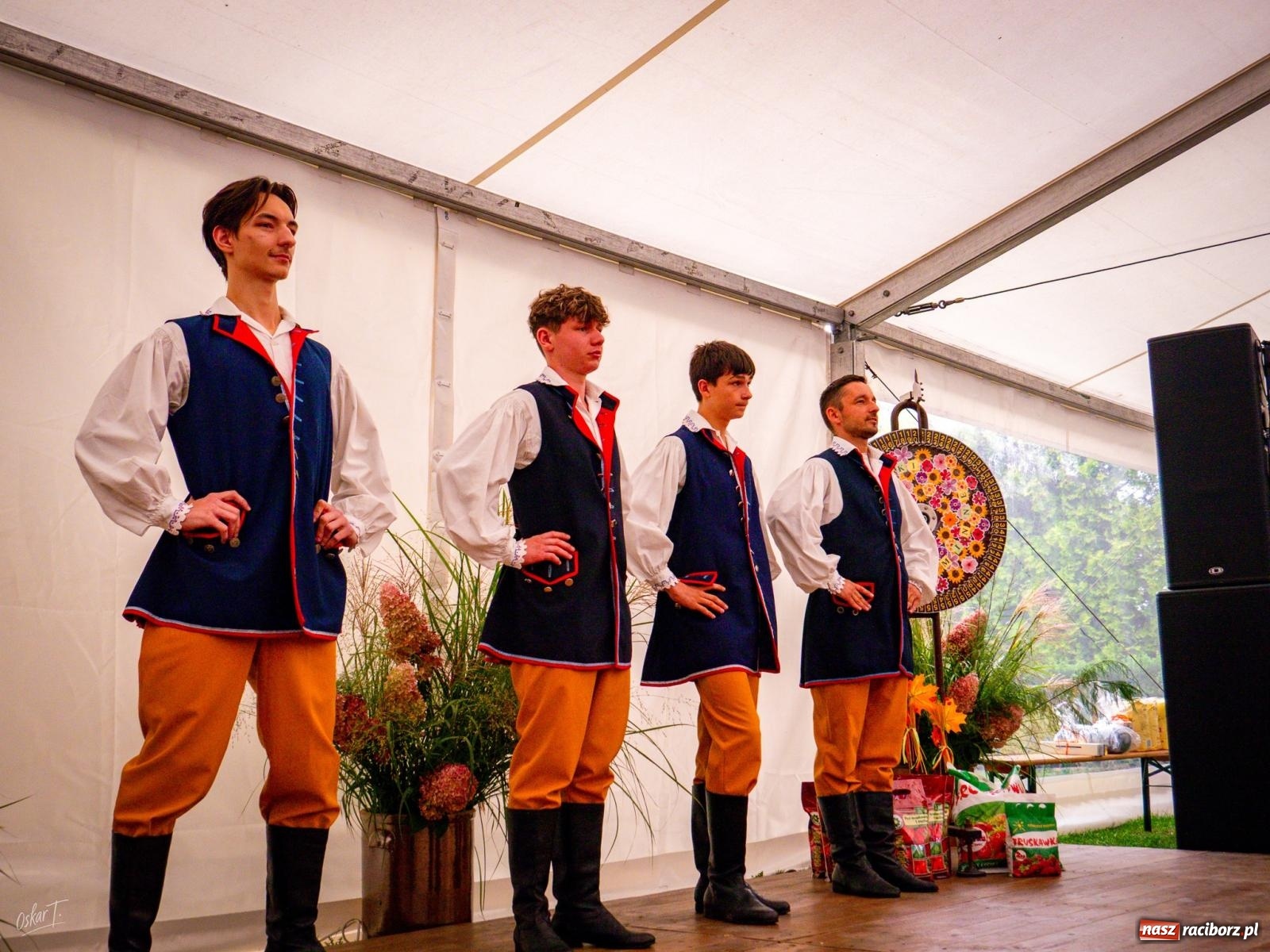 Zdjęcie w galerii na portalu naszraciborz.pl: Dożynki w Nędzy – święto plonów z muzyką i tańcem na bis! wiadomości z regionu