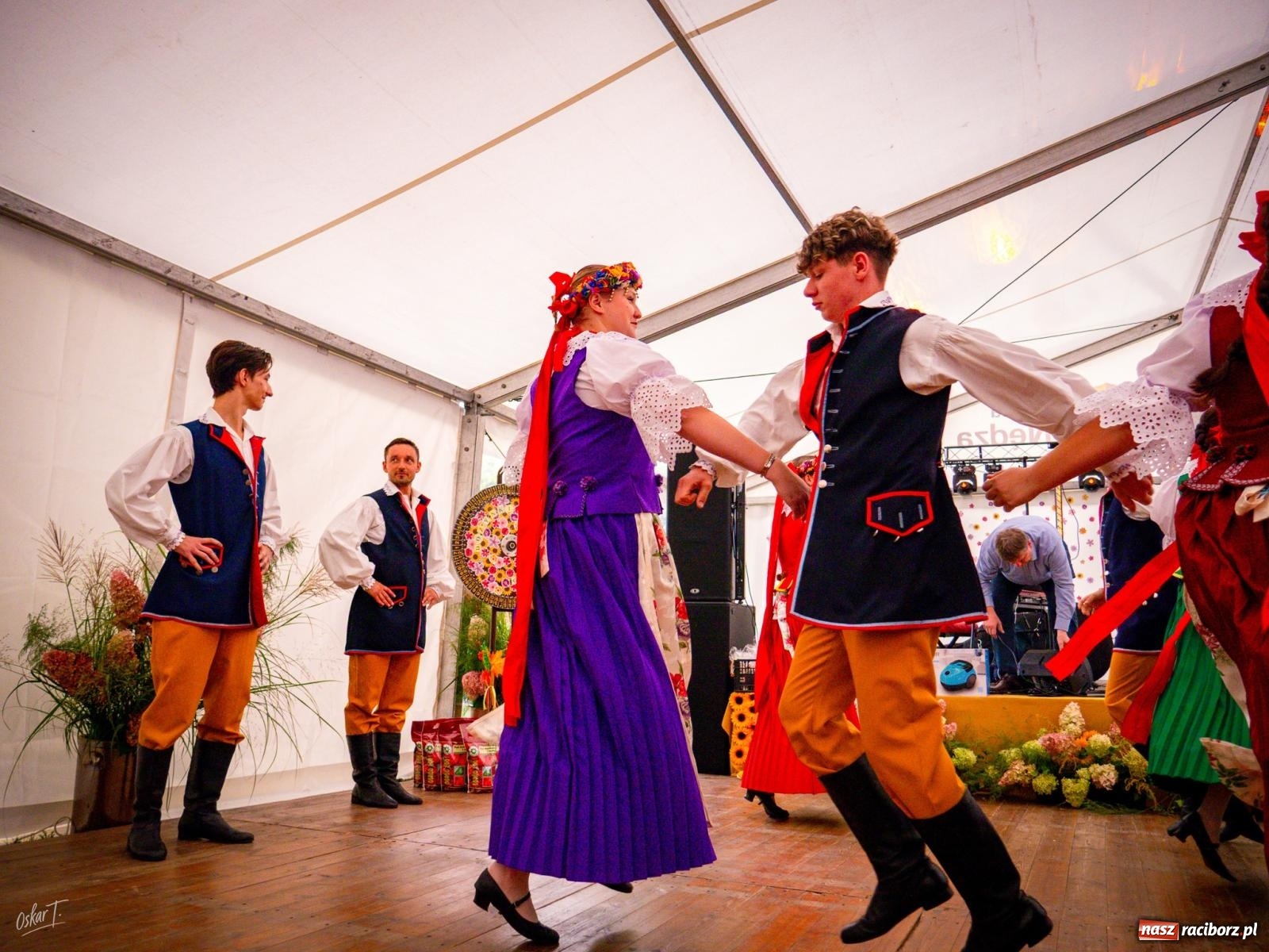 Zdjęcie w galerii na portalu naszraciborz.pl: Dożynki w Nędzy – święto plonów z muzyką i tańcem na bis! wiadomości z regionu