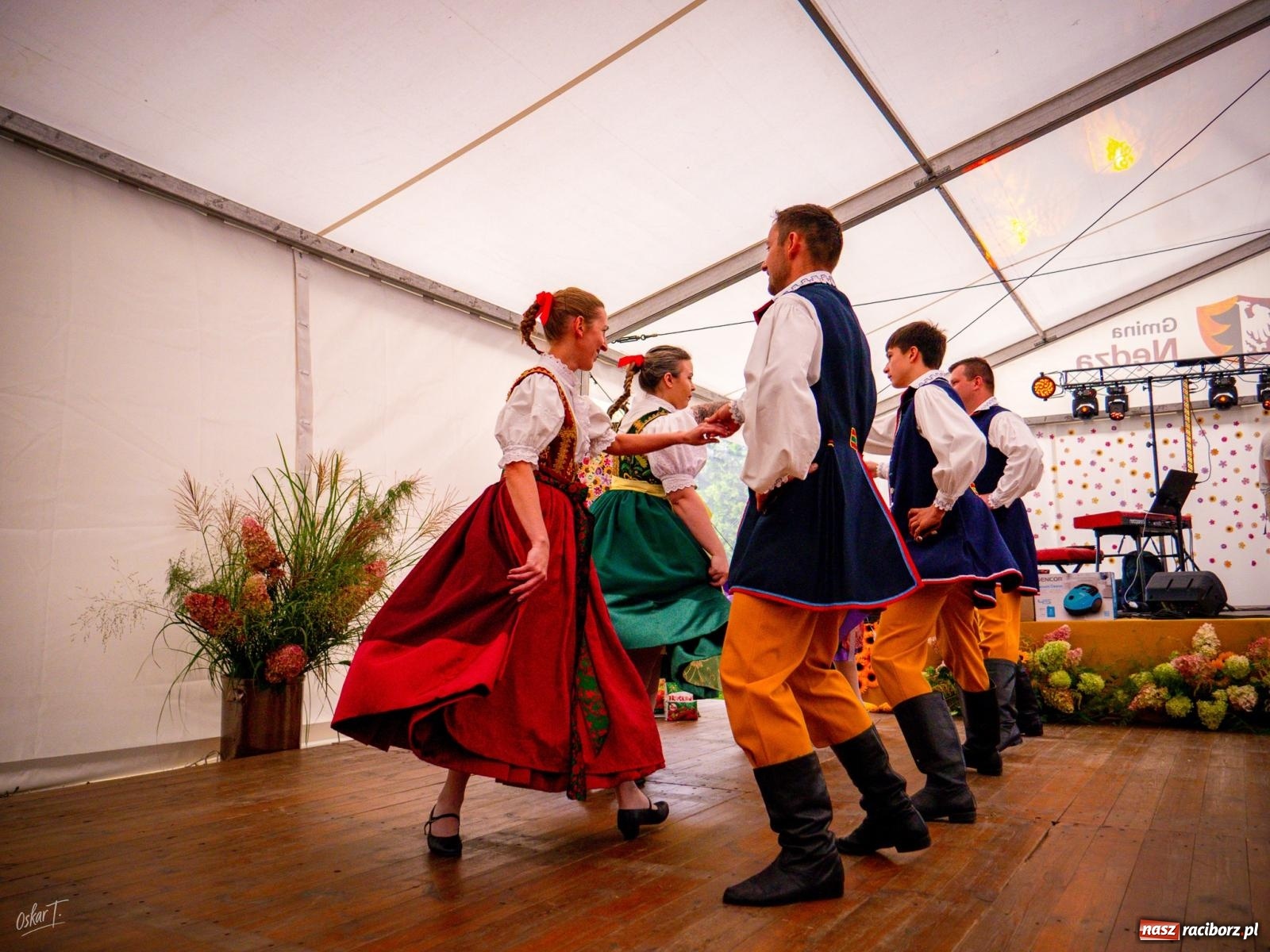 Zdjęcie w galerii na portalu naszraciborz.pl: Dożynki w Nędzy – święto plonów z muzyką i tańcem na bis! wiadomości z regionu