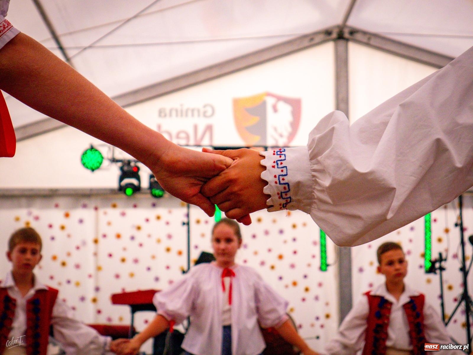 Zdjęcie w galerii na portalu naszraciborz.pl: Dożynki w Nędzy – święto plonów z muzyką i tańcem na bis! wiadomości z regionu