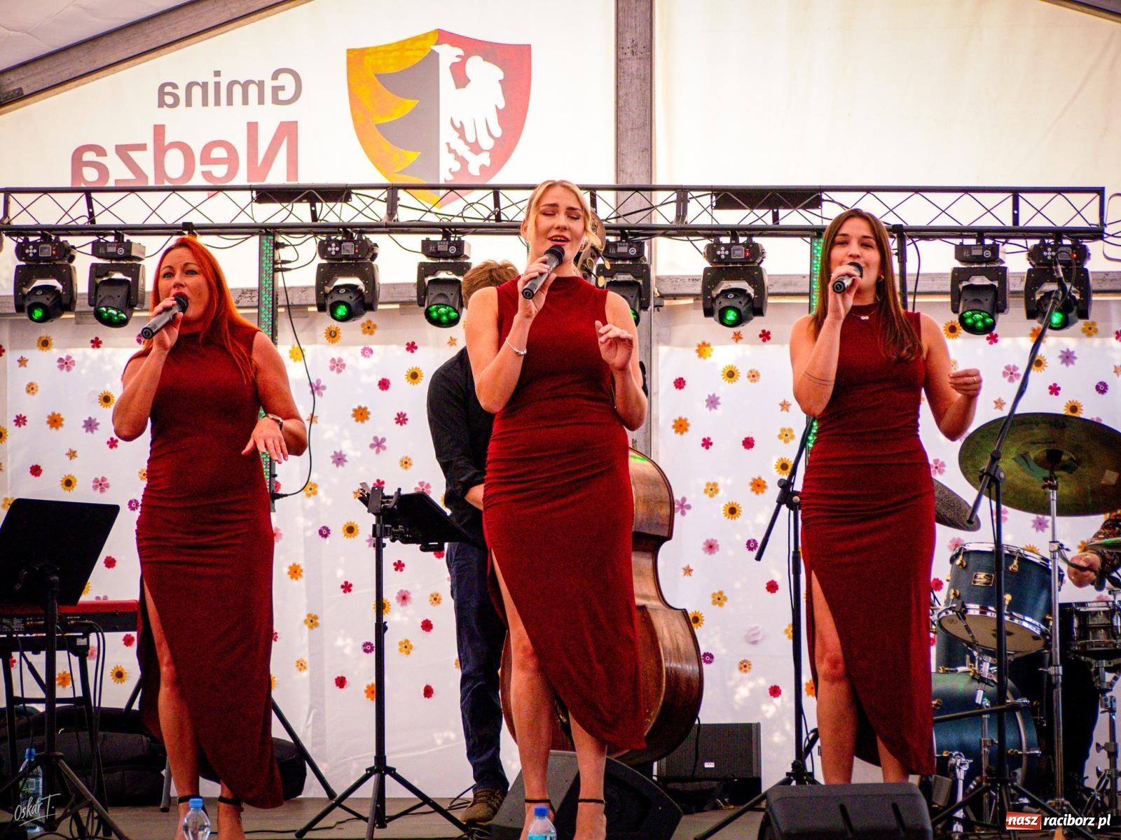 Zdjęcie w galerii na portalu naszraciborz.pl: Dożynki w Nędzy – święto plonów z muzyką i tańcem na bis! wiadomości z regionu