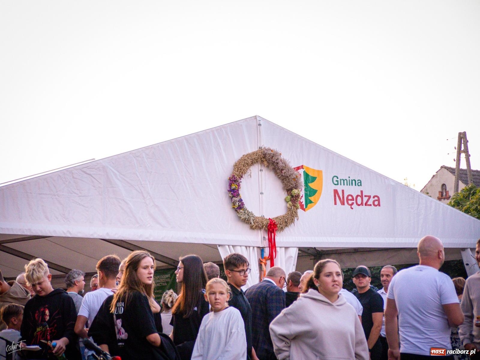 Zdjęcie w galerii na portalu naszraciborz.pl: Dożynki w Nędzy – święto plonów z muzyką i tańcem na bis! wiadomości z regionu