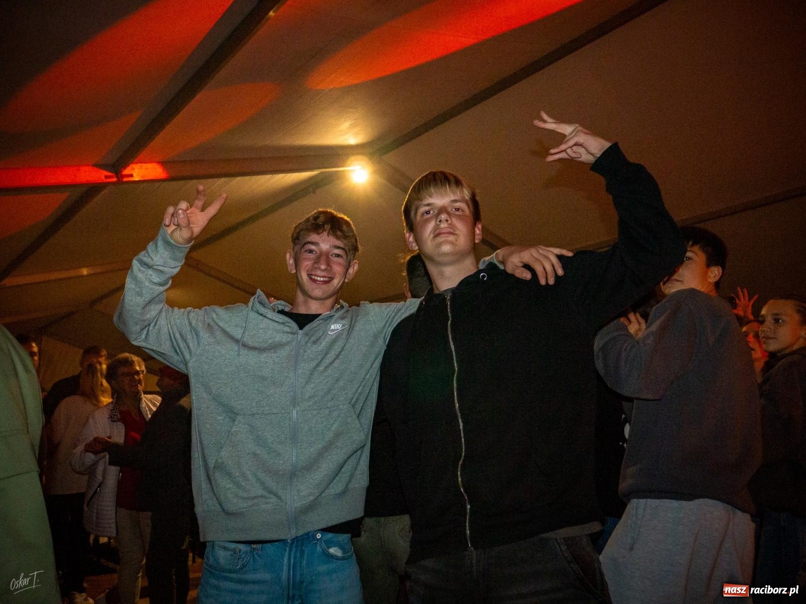 Zdjęcie w galerii na portalu naszraciborz.pl: Dożynki w Nędzy – święto plonów z muzyką i tańcem na bis! wiadomości z regionu