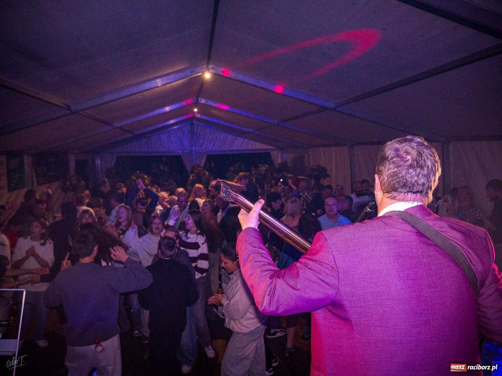 Zdjęcie w galerii na portalu naszraciborz.pl: Dożynki w Nędzy – święto plonów z muzyką i tańcem na bis! wiadomości z regionu