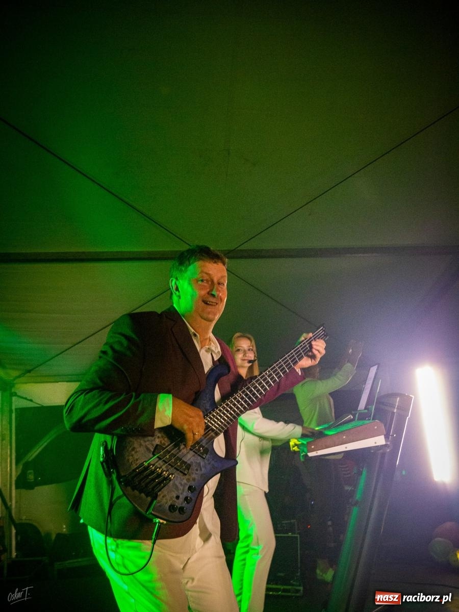 Zdjęcie w galerii na portalu naszraciborz.pl: Dożynki w Nędzy – święto plonów z muzyką i tańcem na bis! wiadomości z regionu