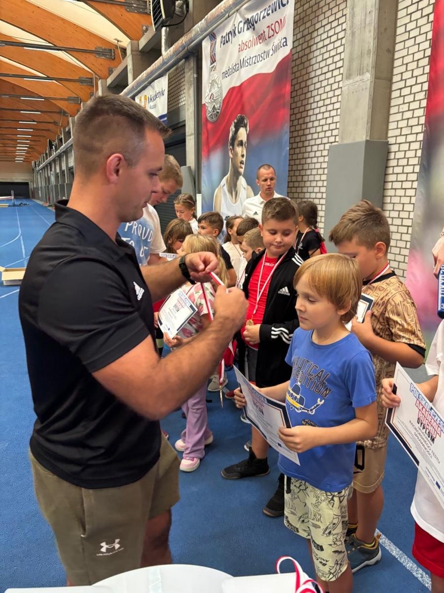 Zdjęcie w galerii na portalu naszraciborz.pl: Polsko-Czeska Akademia Ruchu w ZSOMS wiadomości z regionu