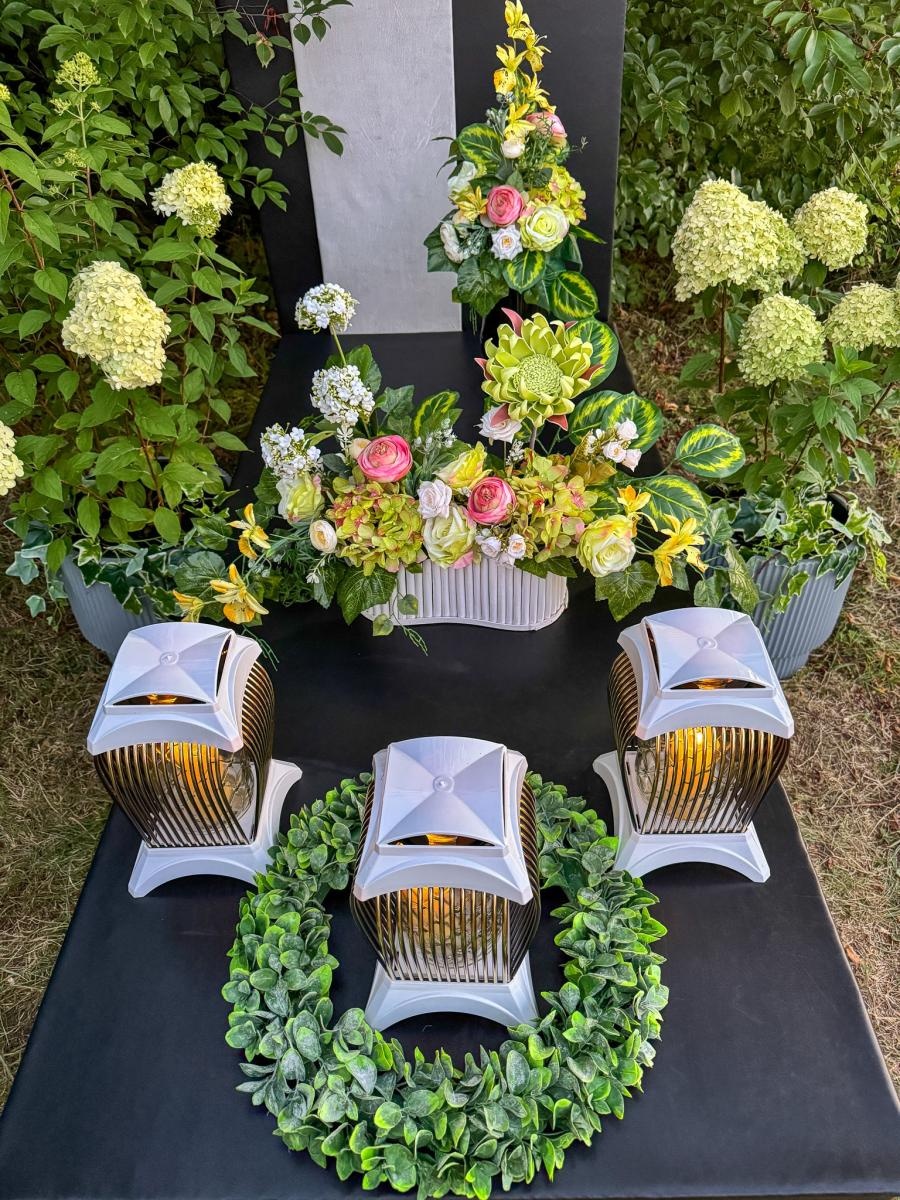 Zdjęcie w galerii na portalu naszraciborz.pl: Polska tradycja coraz piękniejsza – Wszystkich Świętych 2025 wiadomości z regionu