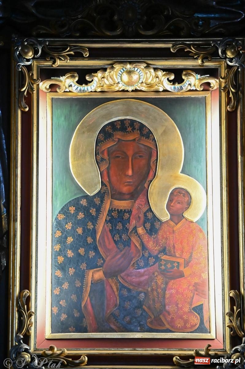 Zdjęcie w galerii na portalu naszraciborz.pl: Wirtuoz z Niemiec oczarował słuchaczy w Raciborzu wiadomości z regionu