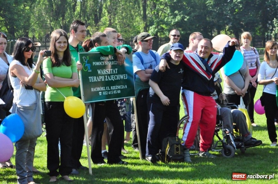 Zdjęcie w galerii na portalu naszraciborz.pl: Studenci PWSZ dla niepełnosprawnych wiadomości z regionu