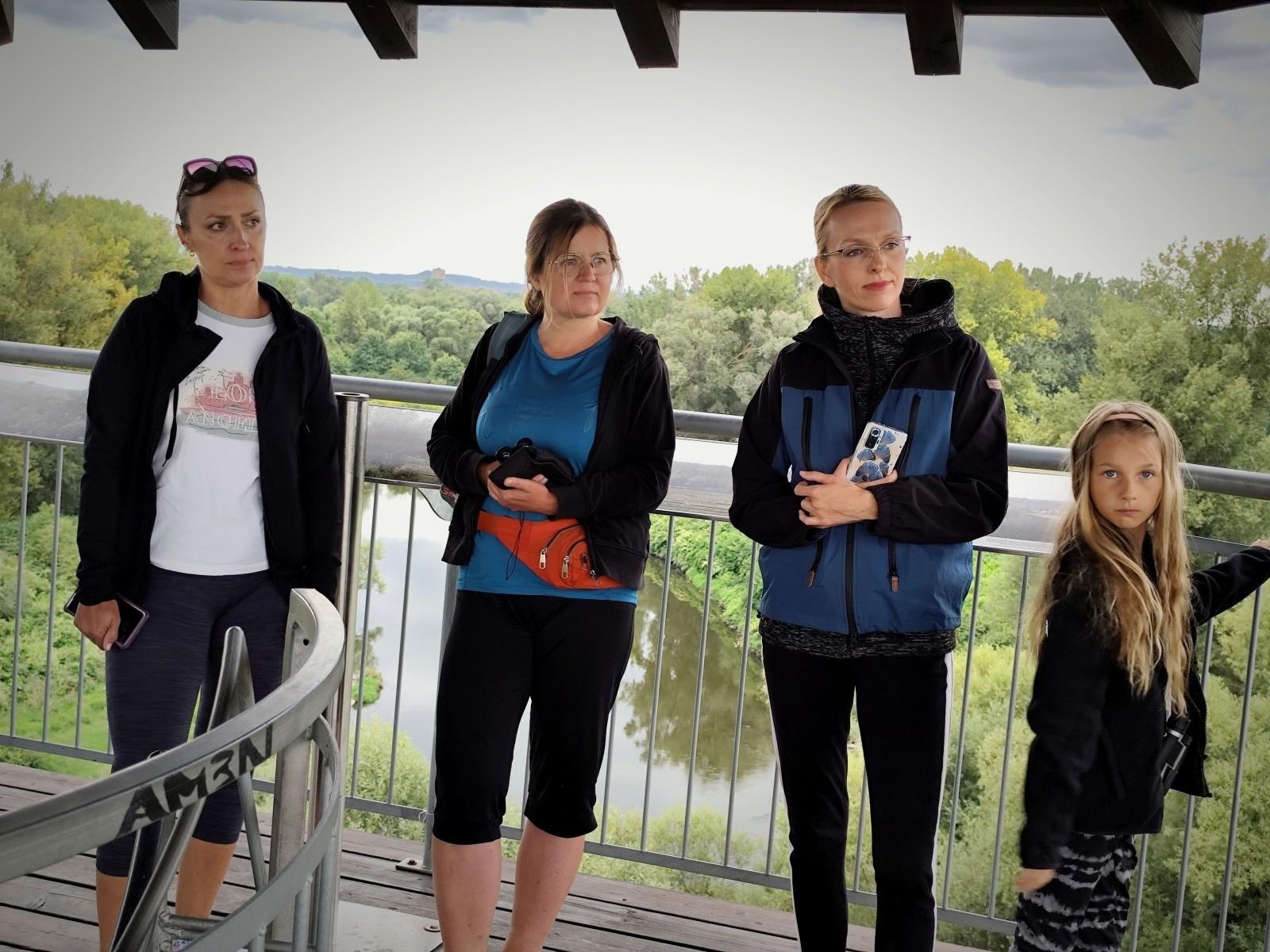 Zdjęcie w galerii na portalu naszraciborz.pl: Letni spływ kajakowy po Meandrach Odry z ornitologiem Tomaszem wiadomości z regionu