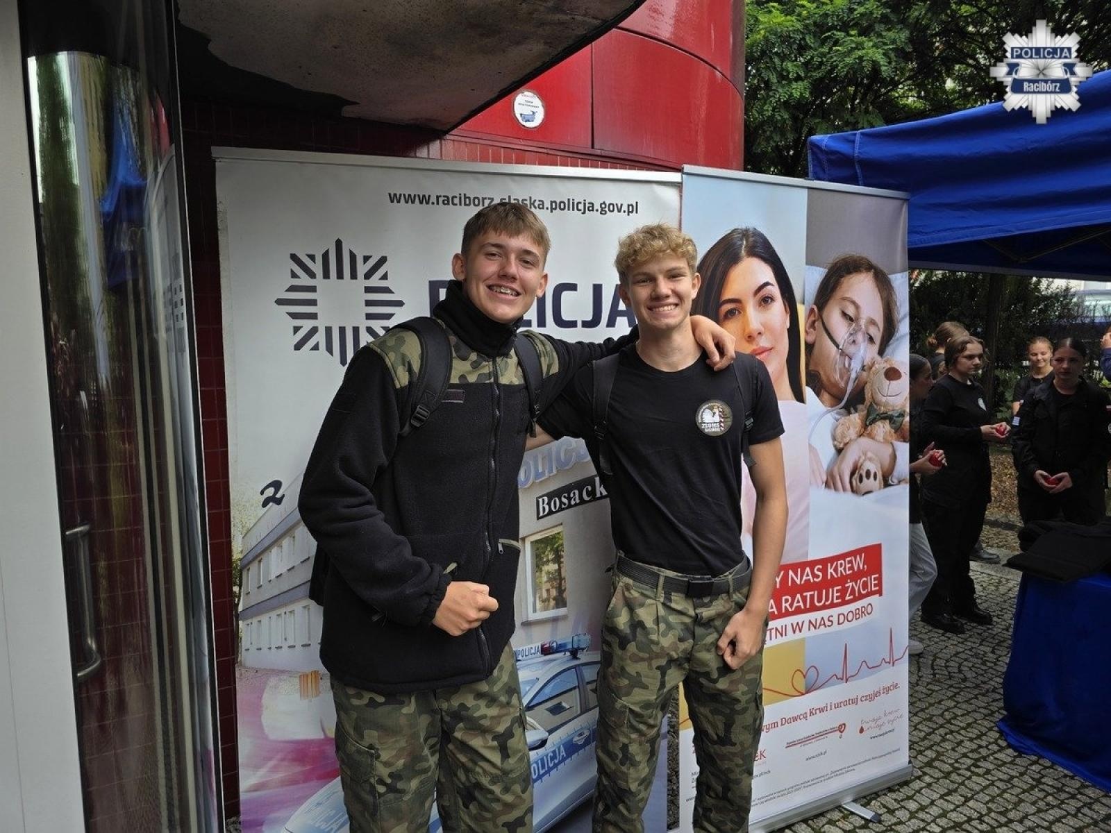 Zdjęcie w galerii na portalu naszraciborz.pl: 100-lecie kobiet w policji. Policjanci z Raciborza oddali krew wiadomości z regionu