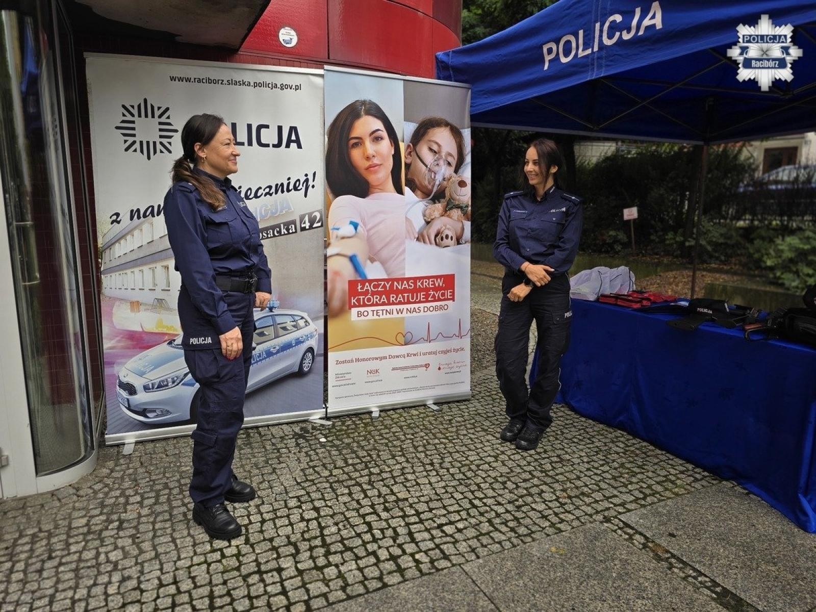 Zdjęcie w galerii na portalu naszraciborz.pl: 100-lecie kobiet w policji. Policjanci z Raciborza oddali krew wiadomości z regionu