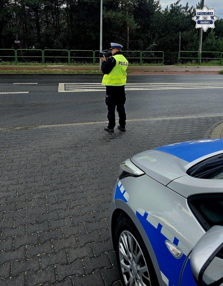 Zdjęcie w galerii na portalu naszraciborz.pl: Bezpieczna jazda to mistrzostwo – akcja policji i PZU w Raciborzu wiadomości z regionu
