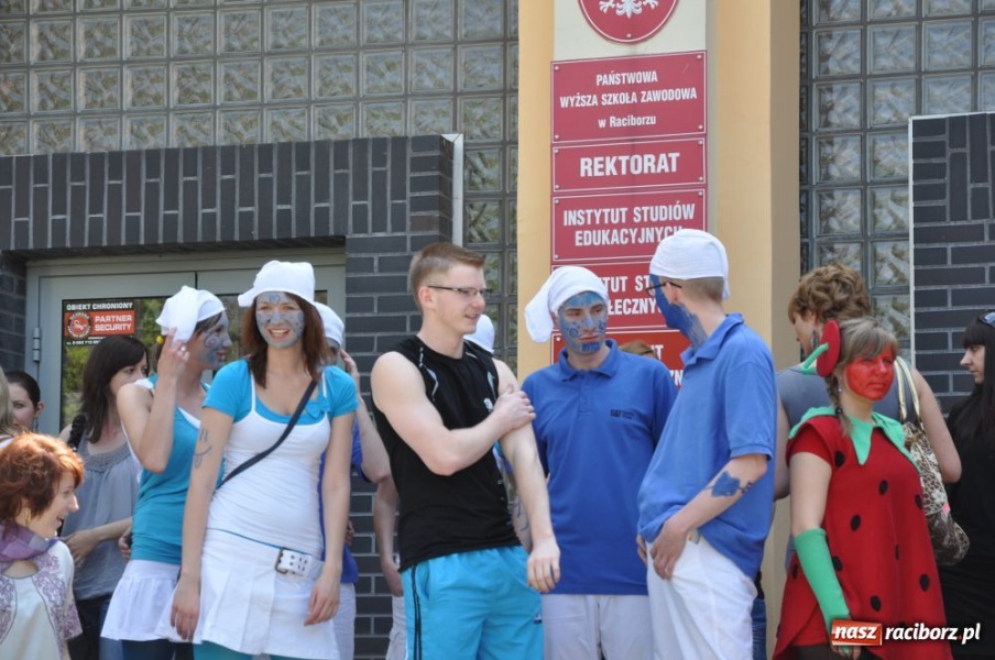 Zdjęcie w galerii na portalu naszraciborz.pl: Juwenalia rozpoczęte. Klucz przekazany wiadomości z regionu