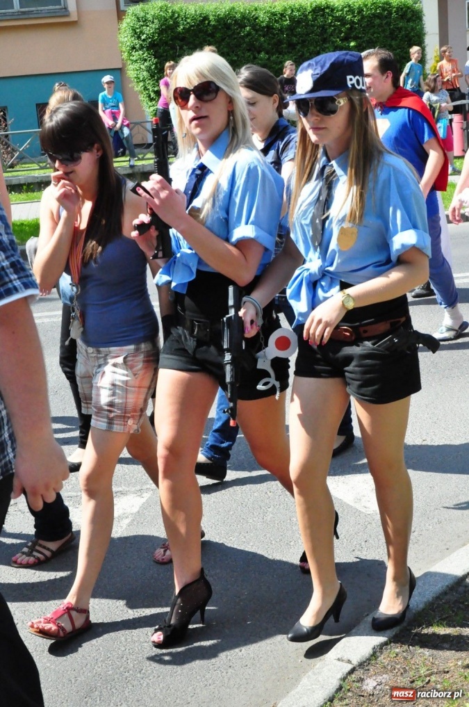 Zdjęcie w galerii na portalu naszraciborz.pl: Juwenalia rozpoczęte. Klucz przekazany wiadomości z regionu