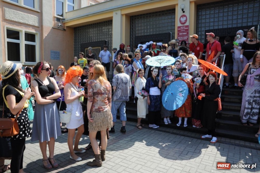 Zdjęcie w galerii na portalu naszraciborz.pl: Juwenalia rozpoczęte. Klucz przekazany wiadomości z regionu