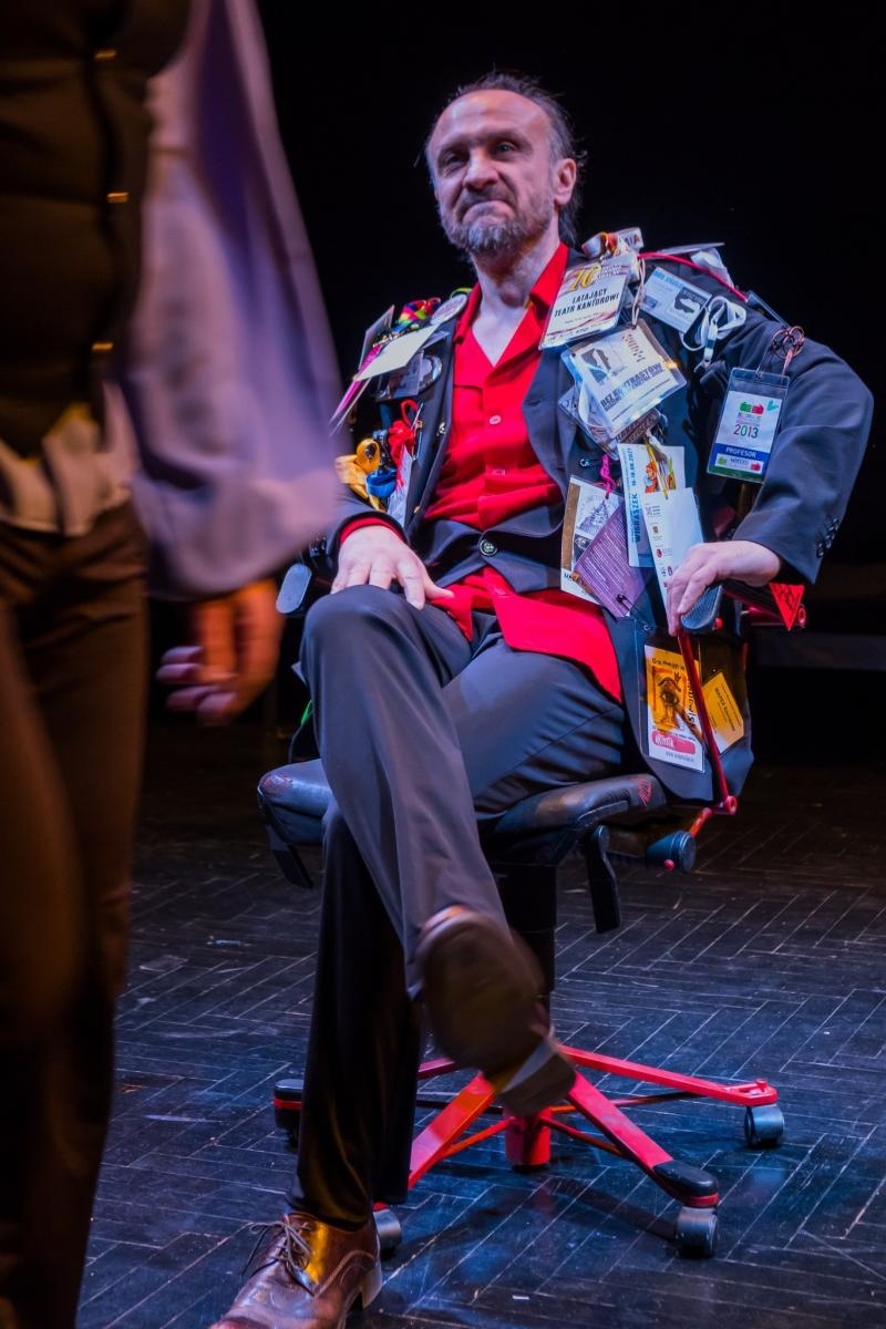 Zdjęcie w galerii na portalu naszraciborz.pl: Kapral W. Kościółku. Spektakl wyrzut w Raciborzu wiadomości z regionu