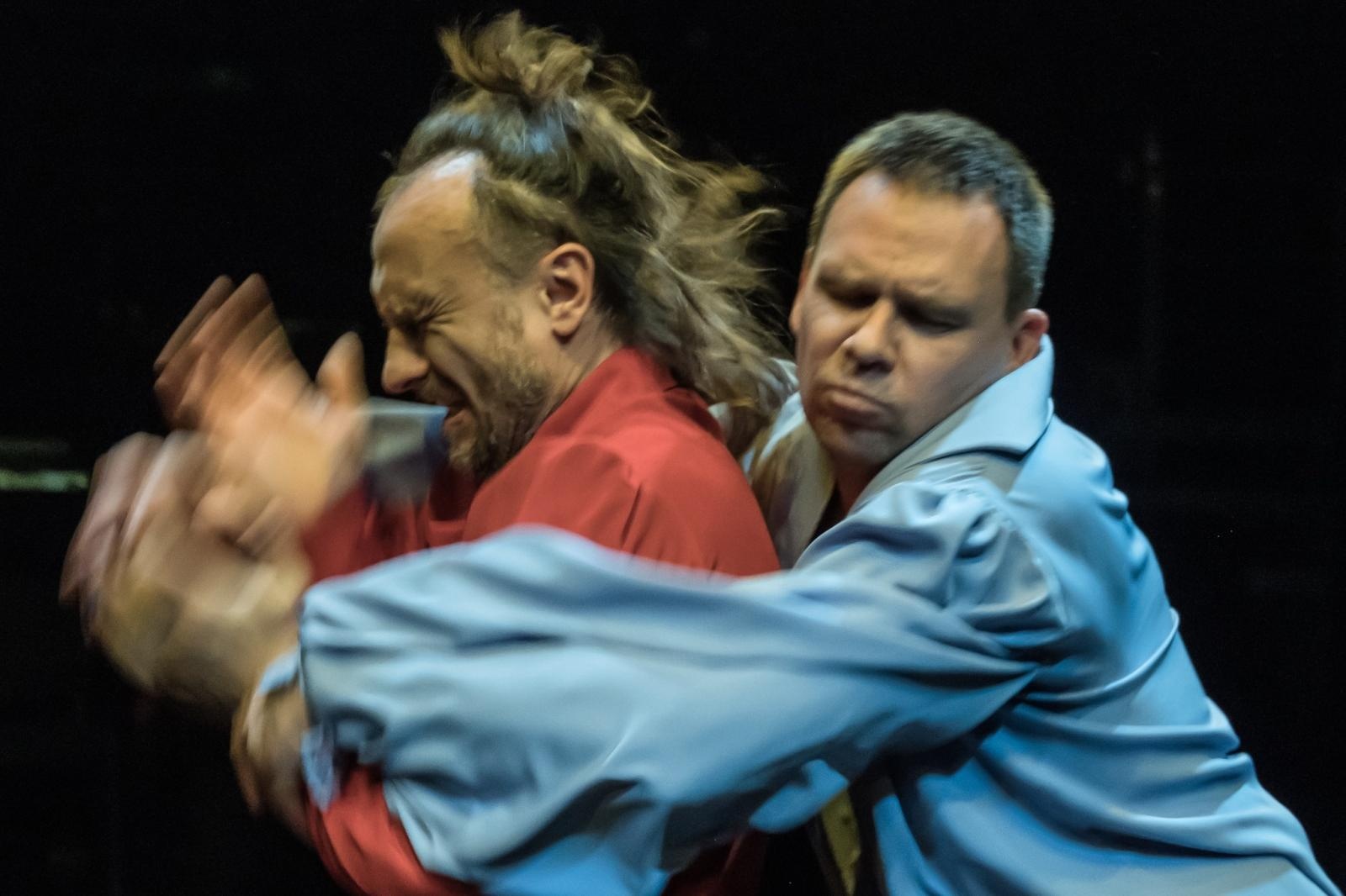 Zdjęcie w galerii na portalu naszraciborz.pl: Kapral W. Kościółku. Spektakl wyrzut w Raciborzu wiadomości z regionu