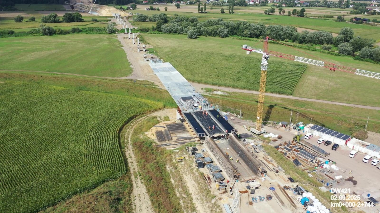 Zdjęcie w galerii na portalu naszraciborz.pl: Tak powstaje nowy most na Odrze pod Raciborzem - najnowszy raport z prac wiadomości z regionu