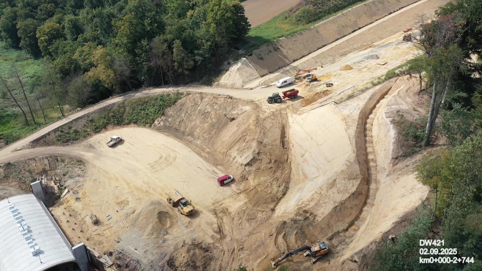Zdjęcie w galerii na portalu naszraciborz.pl: Tak powstaje nowy most na Odrze pod Raciborzem - najnowszy raport z prac wiadomości z regionu