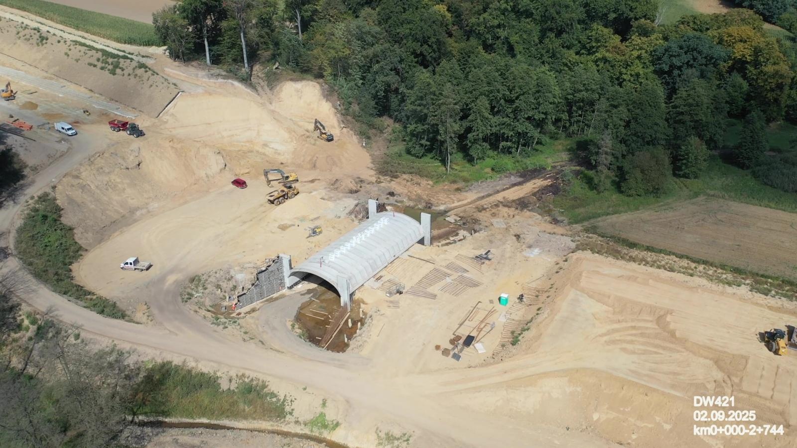 Zdjęcie w galerii na portalu naszraciborz.pl: Tak powstaje nowy most na Odrze pod Raciborzem - najnowszy raport z prac wiadomości z regionu