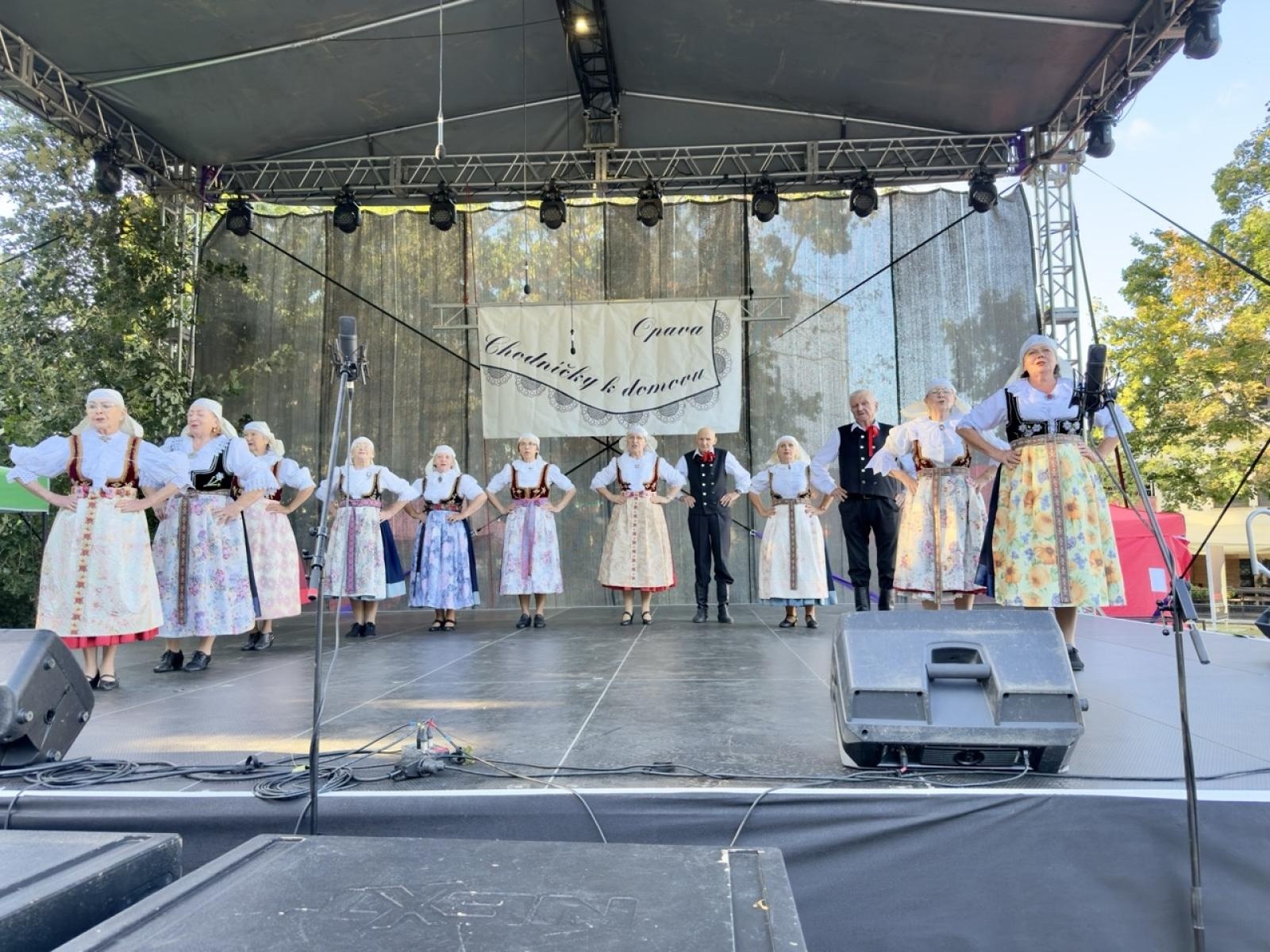 Zdjęcie w galerii na portalu naszraciborz.pl: ZPiT Strzecha im. Joli Rymszy rozpoczyna rok kulturalny serią spektakularnych występów wiadomości z regionu