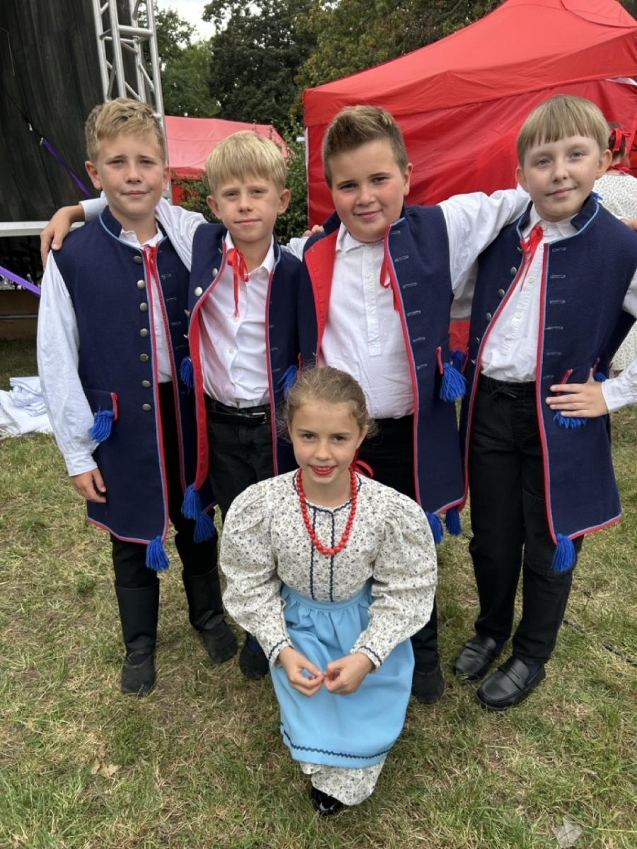 Zdjęcie w galerii na portalu naszraciborz.pl: ZPiT Strzecha im. Joli Rymszy rozpoczyna rok kulturalny serią spektakularnych występów wiadomości z regionu