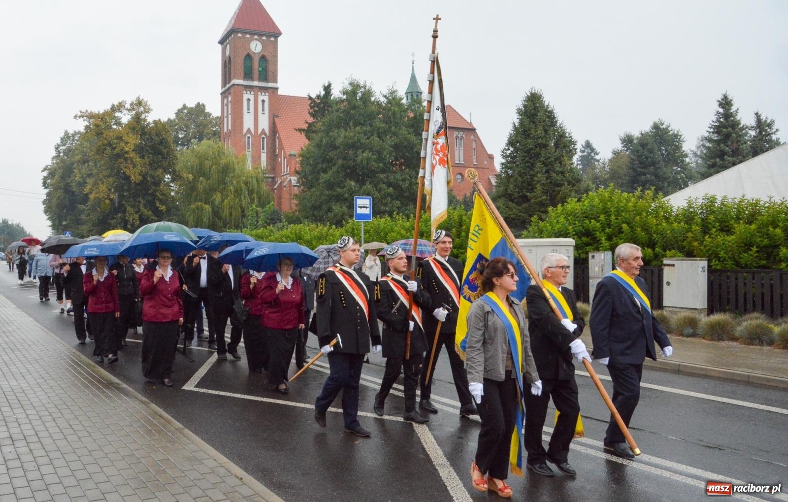 Zdjęcie w galerii na portalu naszraciborz.pl: Dzień Kultury Niemieckiej w Łubowicach. Zjechali członkowie DFK z całego regionu wiadomości z regionu