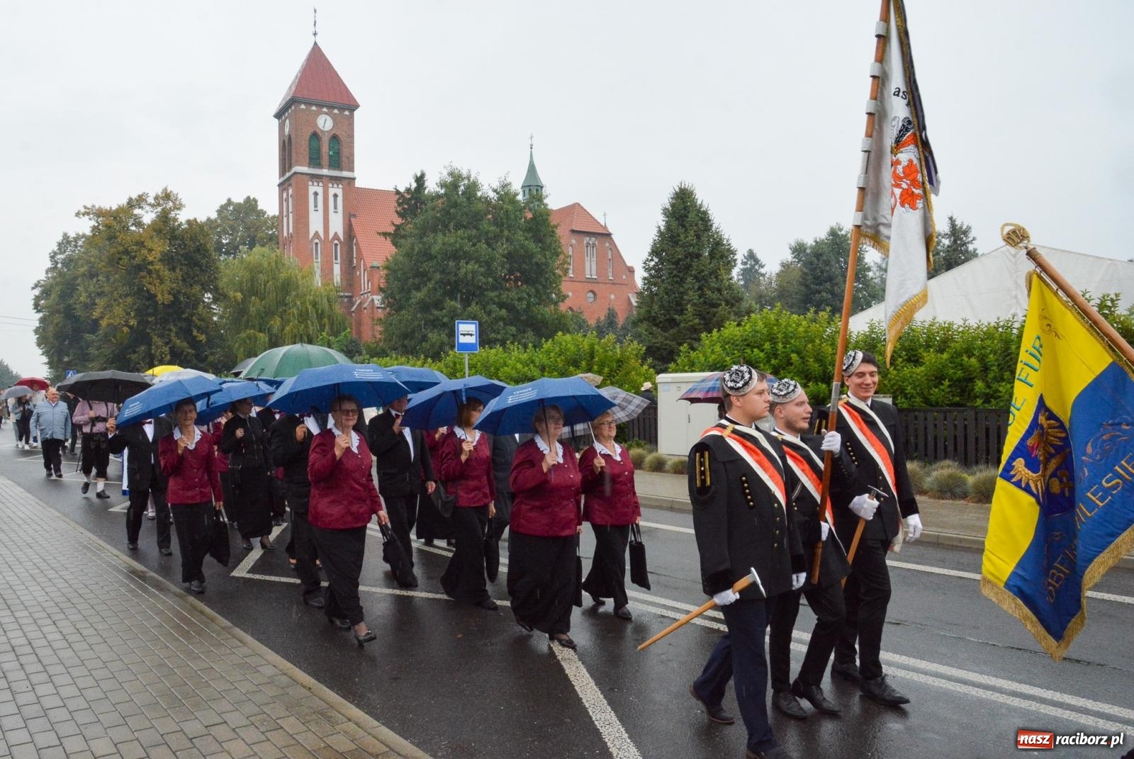 Zdjęcie w galerii na portalu naszraciborz.pl: Dzień Kultury Niemieckiej w Łubowicach. Zjechali członkowie DFK z całego regionu wiadomości z regionu
