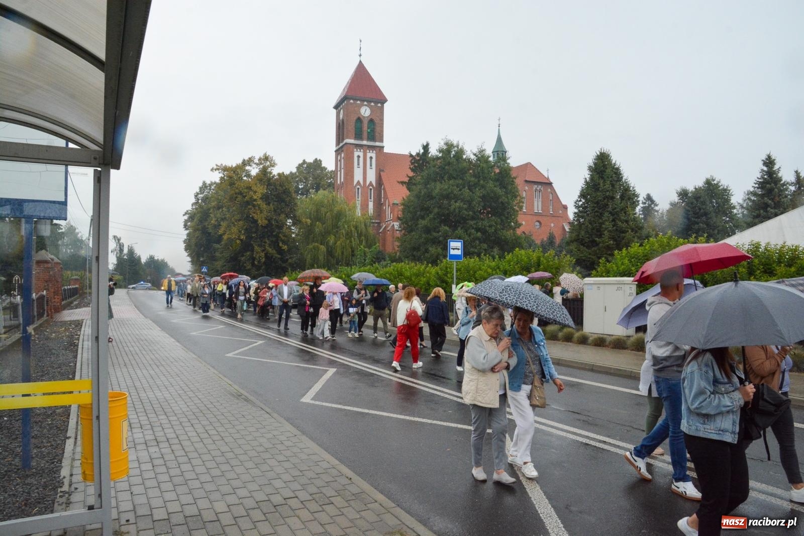 Zdjęcie w galerii na portalu naszraciborz.pl: Dzień Kultury Niemieckiej w Łubowicach. Zjechali członkowie DFK z całego regionu wiadomości z regionu