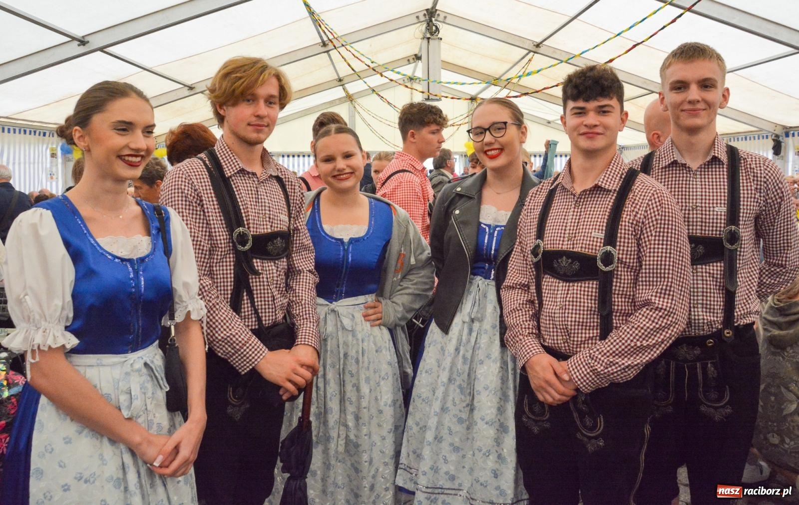 Zdjęcie w galerii na portalu naszraciborz.pl: Dzień Kultury Niemieckiej w Łubowicach. Zjechali członkowie DFK z całego regionu wiadomości z regionu