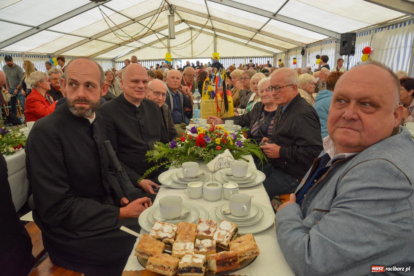 Zdjęcie w galerii na portalu naszraciborz.pl: Dzień Kultury Niemieckiej w Łubowicach. Zjechali członkowie DFK z całego regionu wiadomości z regionu