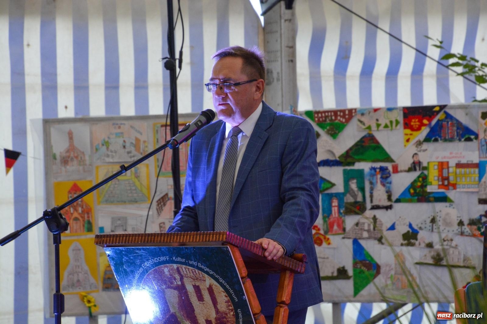 Zdjęcie w galerii na portalu naszraciborz.pl: Dzień Kultury Niemieckiej w Łubowicach. Zjechali członkowie DFK z całego regionu wiadomości z regionu