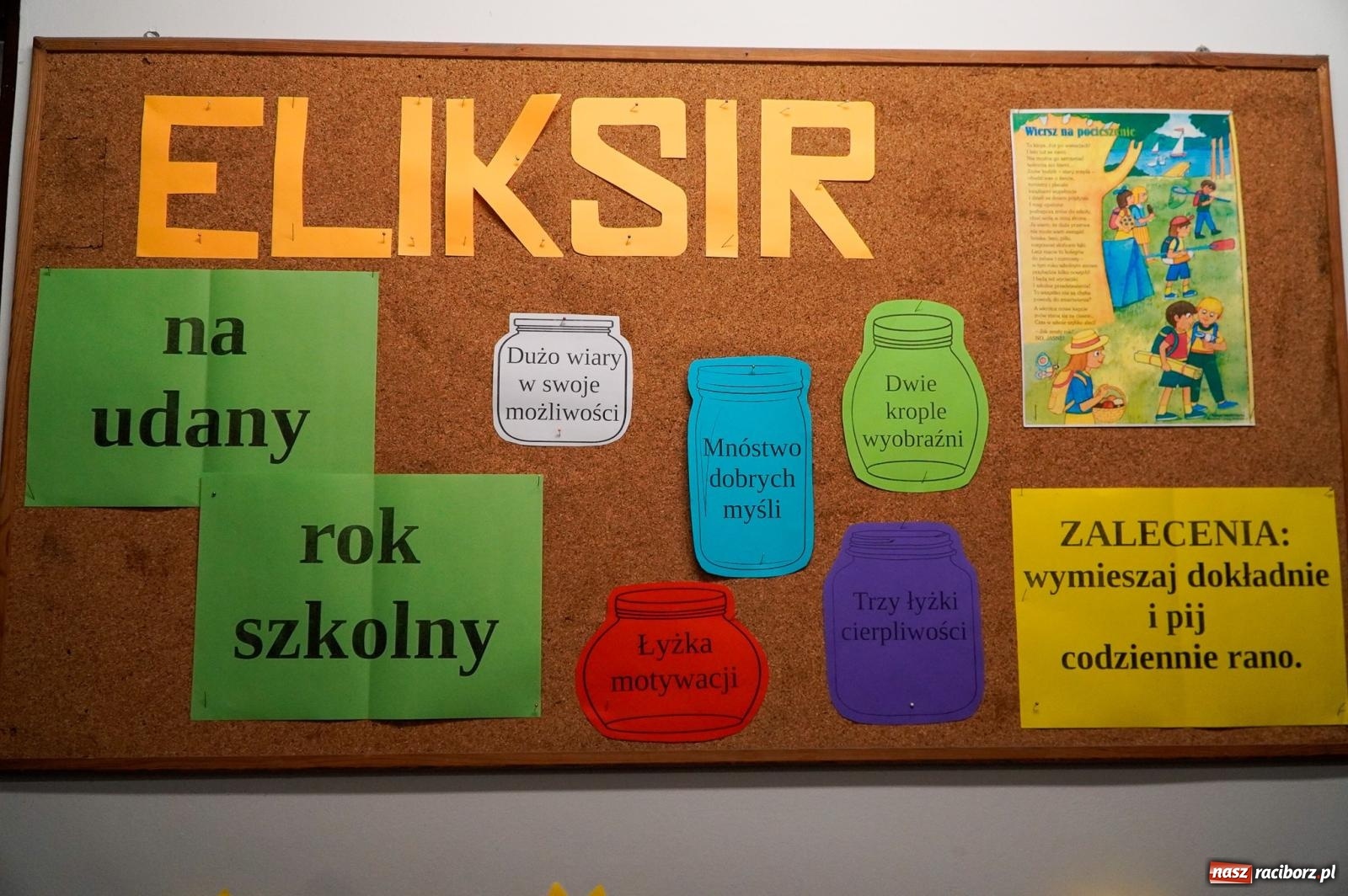 Zdjęcie w galerii na portalu naszraciborz.pl: Szkoła Podstawowa nr 2 na Płoni świętuje 80 lat. Jubileusz z historią, mszą i festynem wiadomości z regionu