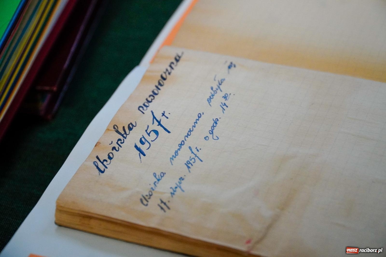 Zdjęcie w galerii na portalu naszraciborz.pl: Szkoła Podstawowa nr 2 na Płoni świętuje 80 lat. Jubileusz z historią, mszą i festynem wiadomości z regionu