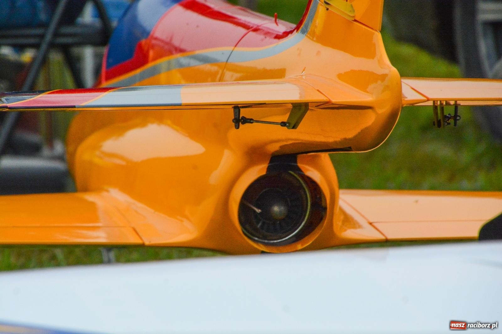 Zdjęcie w galerii na portalu naszraciborz.pl: Deszcz nie przegonił modelarzy. Trwa RC AirShow [FOTO i WIDEO] wiadomości z regionu