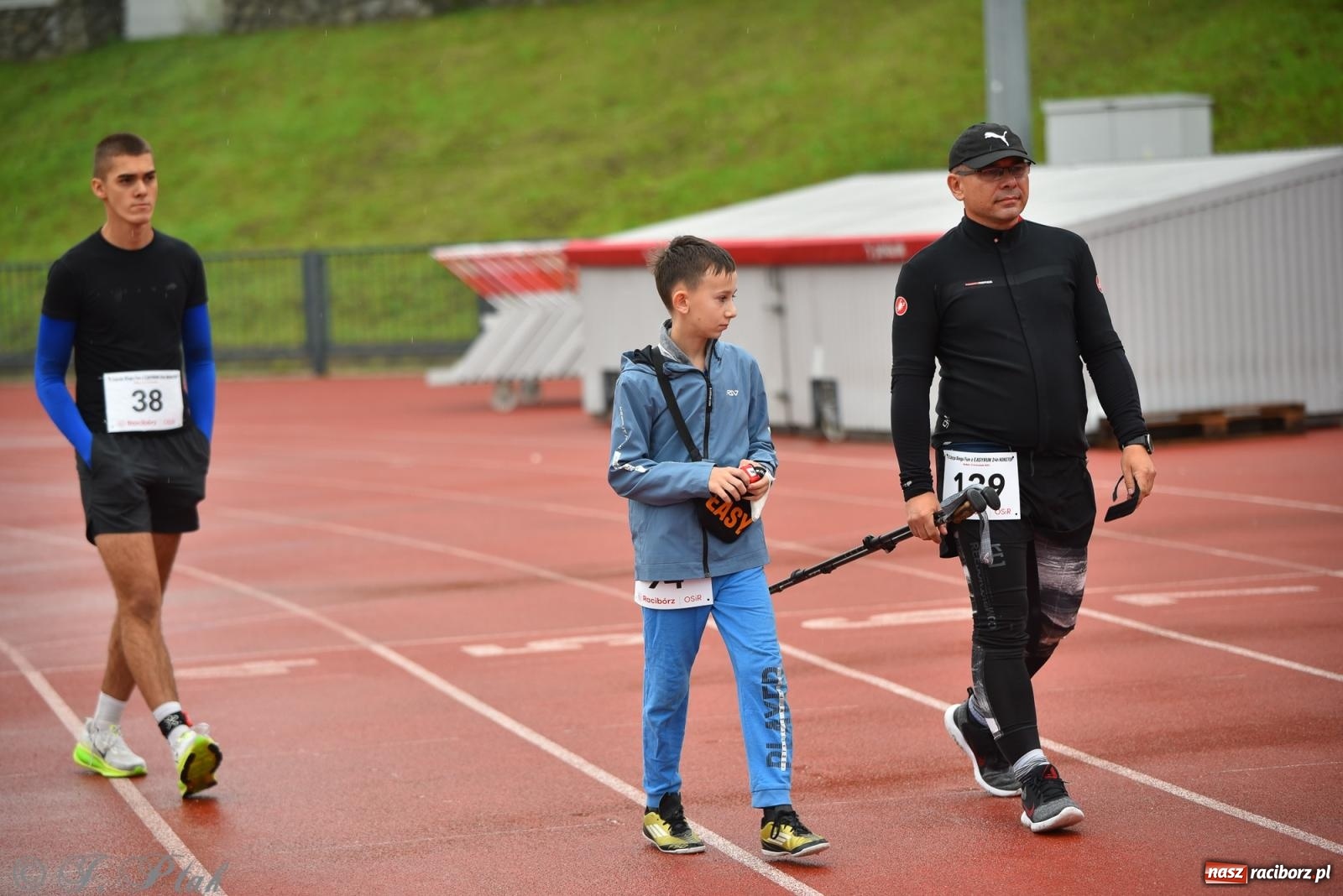Zdjęcie w galerii na portalu naszraciborz.pl: Ruszyła 5. edycja Fun z EasyRun 24 Nonstop w Raciborzu wiadomości z regionu