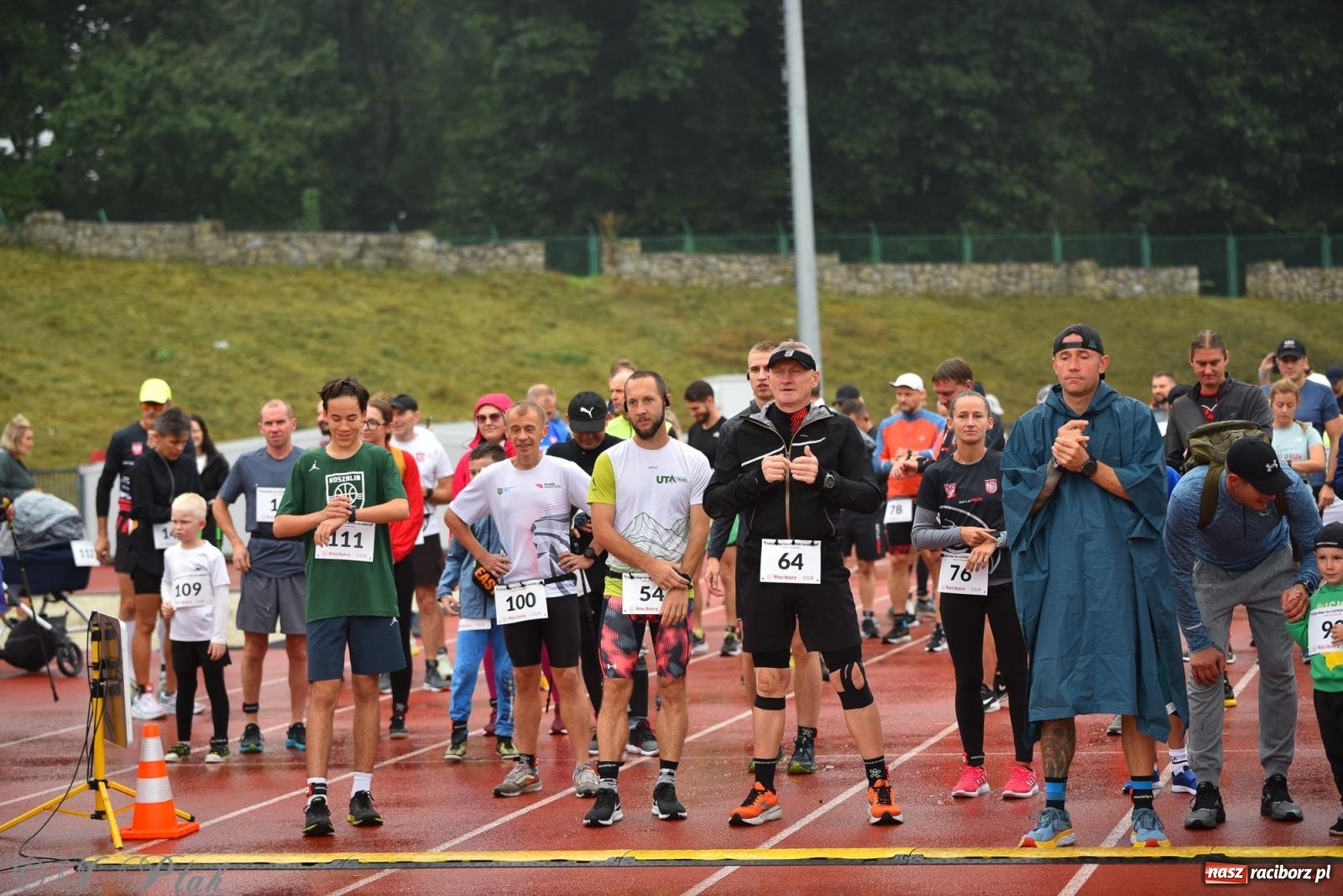 Zdjęcie w galerii na portalu naszraciborz.pl: Ruszyła 5. edycja Fun z EasyRun 24 Nonstop w Raciborzu wiadomości z regionu