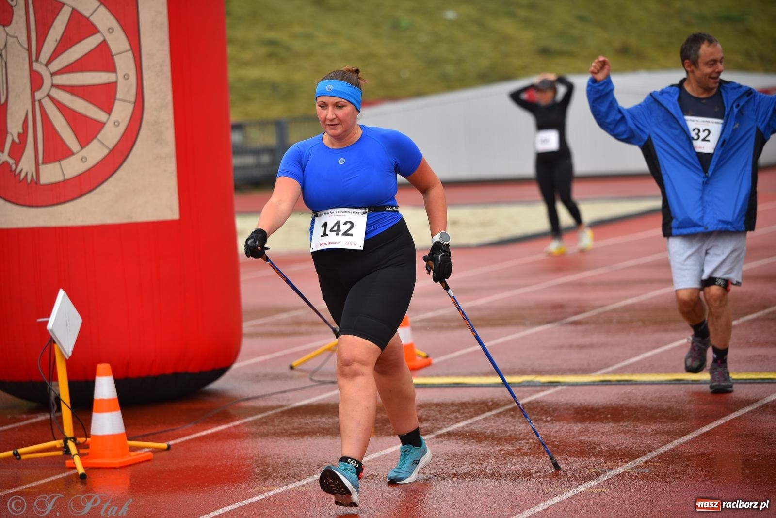 Zdjęcie w galerii na portalu naszraciborz.pl: Ruszyła 5. edycja Fun z EasyRun 24 Nonstop w Raciborzu wiadomości z regionu