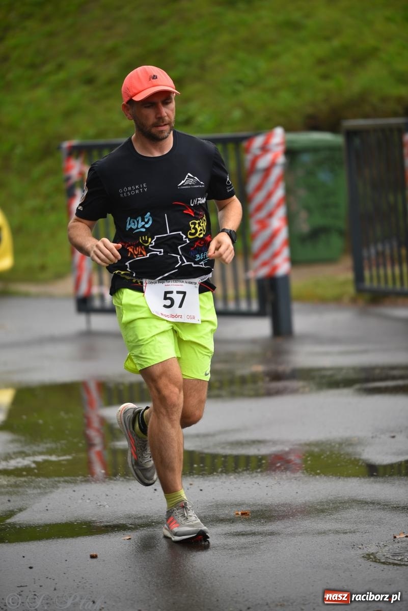 Zdjęcie w galerii na portalu naszraciborz.pl: Ruszyła 5. edycja Fun z EasyRun 24 Nonstop w Raciborzu wiadomości z regionu